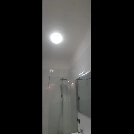 In Near Maggiore, Cleaning Included Дом отдыха Вербания
